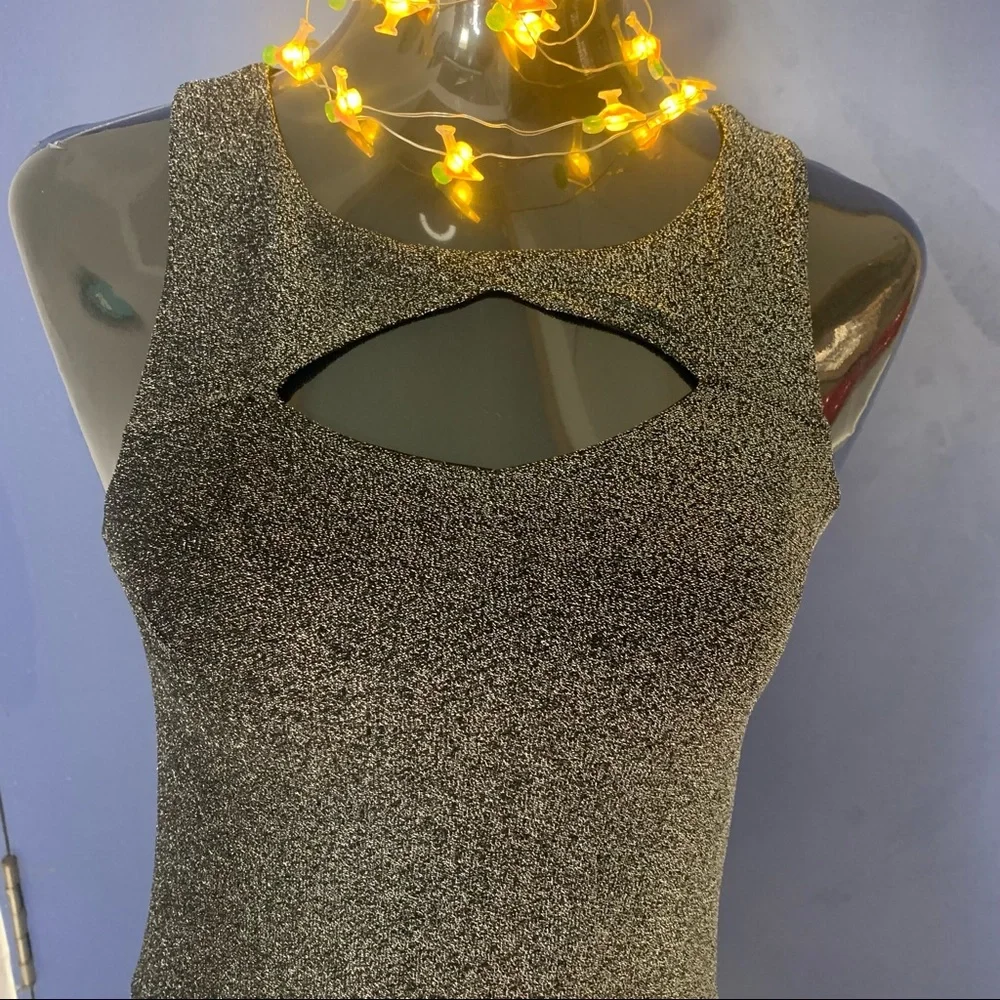 VERO MODA Shimmery Black Dress in Size-XS - Picture 7 of 13